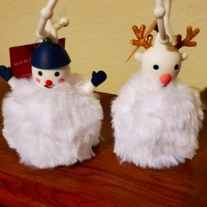 Hand sanitizer holder